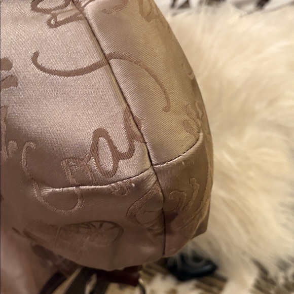 Coach Tan Shoulder Bag with Horse-Drawn Carriage Print - Picture 7 of 12